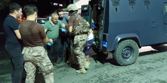 Kavga ihbarına giden bekçiyi şehit eden zanlılar adliyede