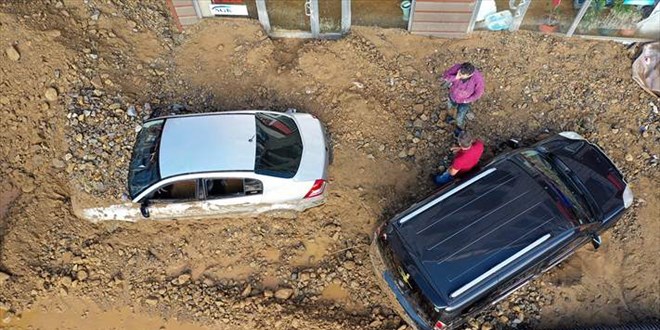 Sel ve heyelanın yaşandığı Rize'de psikososyal destek ekipleri sahada