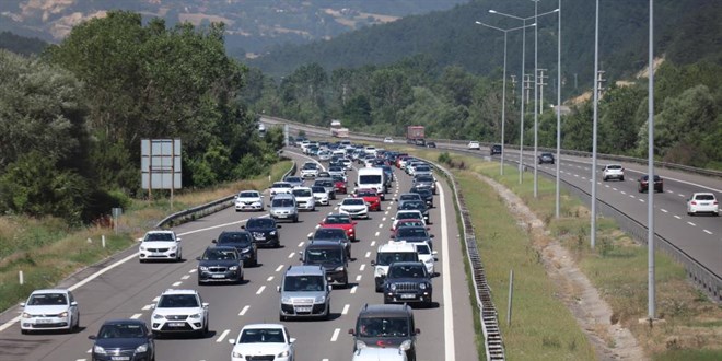Bayram trafiği erken başladı!