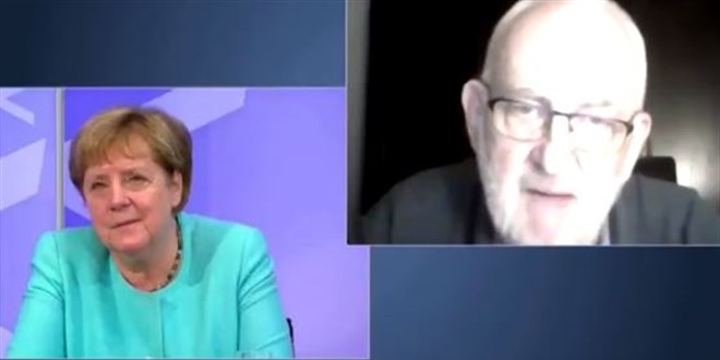 Almanya Başbakanı Merkel, canlı yayında zor anlar yaşadı