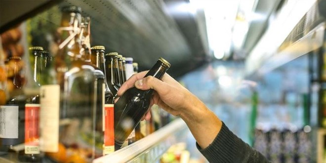 Alkolle ilgili dikkat çeken araştırma: 740 bin kanser vakasına neden oldu
