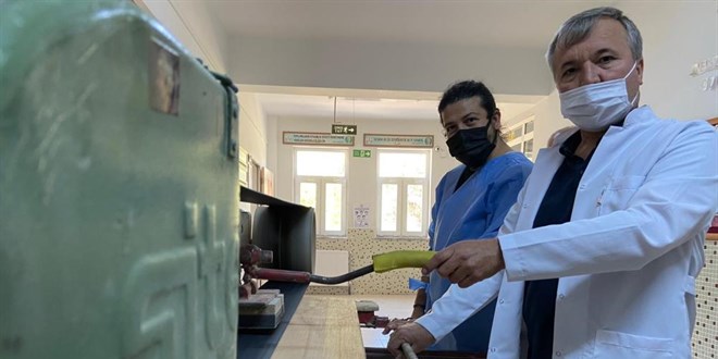 Fedakar öğretmenler öğrencileri için kolları sıvadı