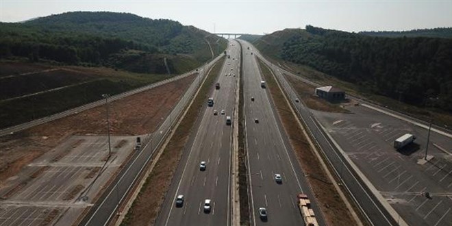 Sürücüler Kuzey Marmara'yı tercih etti, yoğunluk yaşanmadı