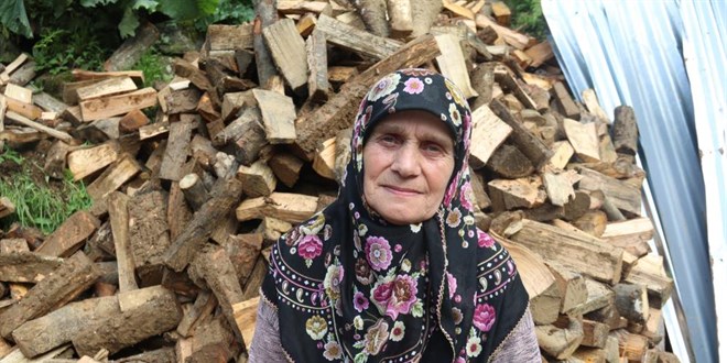 Gülizar Nine'nin hac için biriktirdiği parayı sel suları götürdü