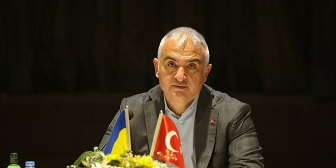 Bakan Ersoy'dan 'müzik sınırlamasına' ilişkin açıklama
