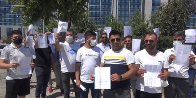 'Tosuncuk gibi kamadan yakalayn!' SAS Holding'in nnde isyan ettiler