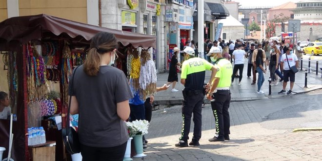 Otobüste başladığı tacizini Taksim Meydanı'na kadar sürdürdü
