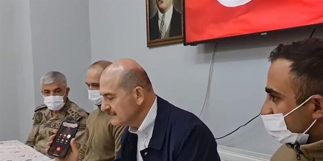Erdoğan, Üs Bölgesi'ndeki askerlerin bayramını kutladı