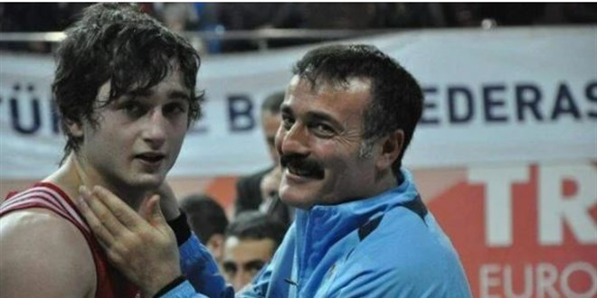 Avrupa �ampiyonu eski milli boks�r evinde �l� bulundu