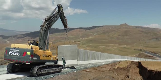 Van-İran sınırı beton duvar, hendek ve kulelerle 'geçilmez' olacak