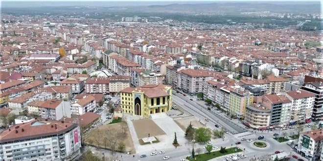 Kütahya'da korona'dan bin 666 kişi hayatını kaybetti