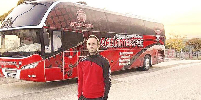 Kulübün elektrik borcuna kefil oldu, başına gelmeyen kalmadı