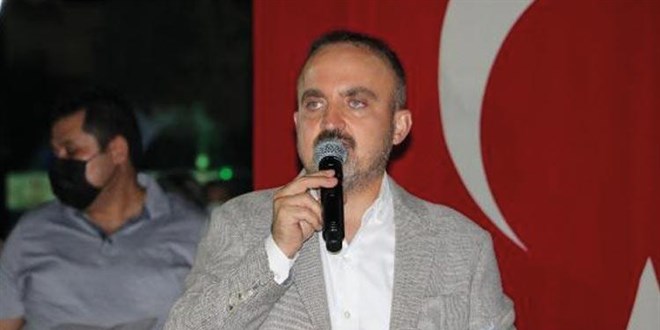 AK Parti'li Turan: Fonda muhaliflik Trkiye dna hizmettir
