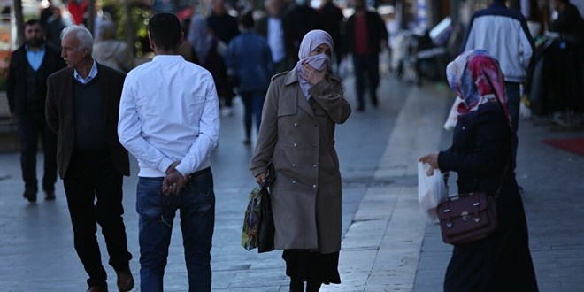 Diyarbakır kırmızıya büründü, hastanede yataklar yüzde 40 doldu