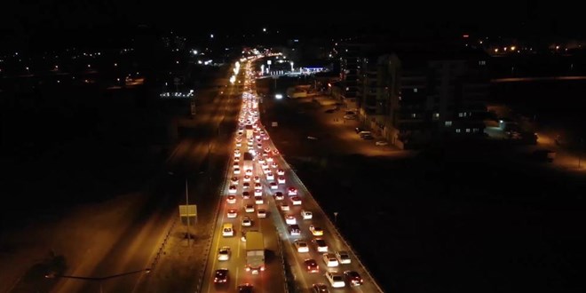 43 ilin geçiş güzergahından 9 günde 2 milyon araç geçti
