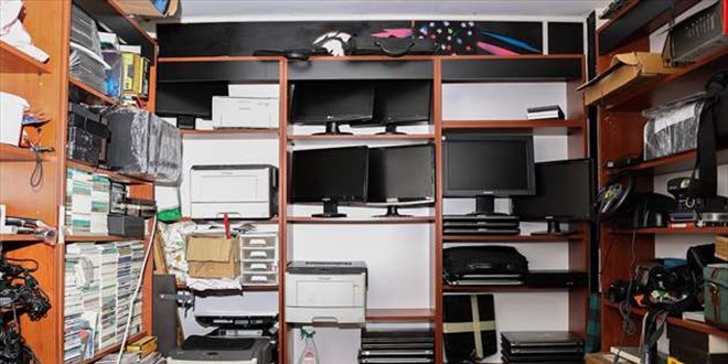 Eski elektronik eşyalar köy okullarına bilgisayar oluyor