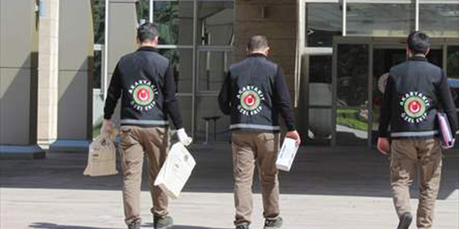 300 milyon litre akaryakıtı piyasaya süren firmalara operasyon