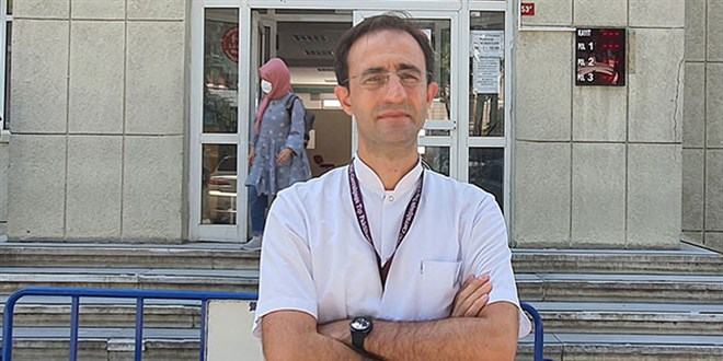 'Aşısızlar, riskli gruptaki aşılı hastalara Kovid bulaştırıyor'