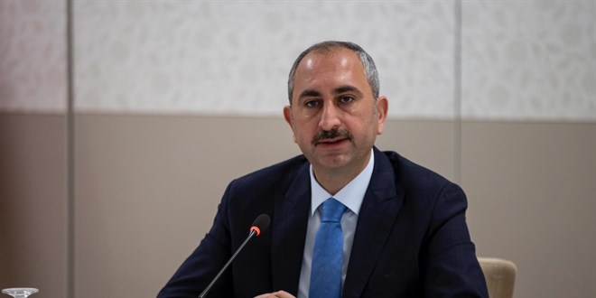 Bakan Gül: Bütün ihtimaller titizlikle inceleniyor