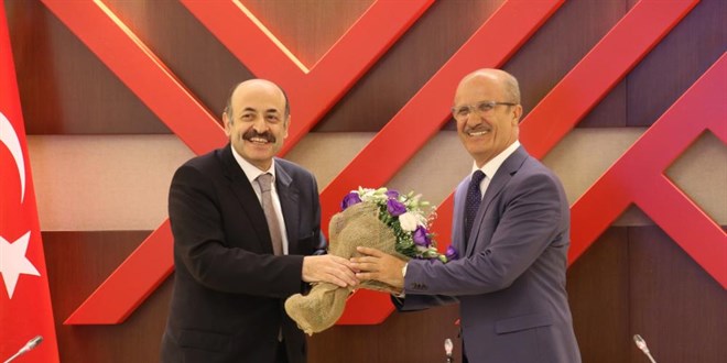 YÖK Başkanlığında devir-teslim töreni yapıldı