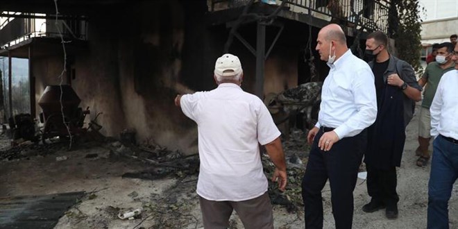 Soylu, Manavgat ve Akseki'de yangın bölgesinde incelemelerde bulundu