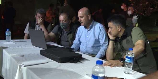 Soylu, Muğla'da orman yangını bölgesinde incelemelerini sürdürdü