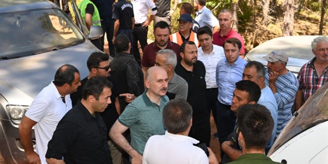 Bakan Karaismailoğlu: İnsanüstü bir mücadele var