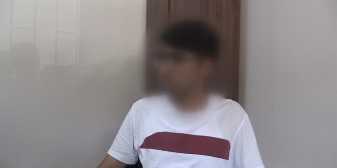 Afganistanlı genç kaybettiği babasına 10 yıl sonra Türkiye'de kavuştu