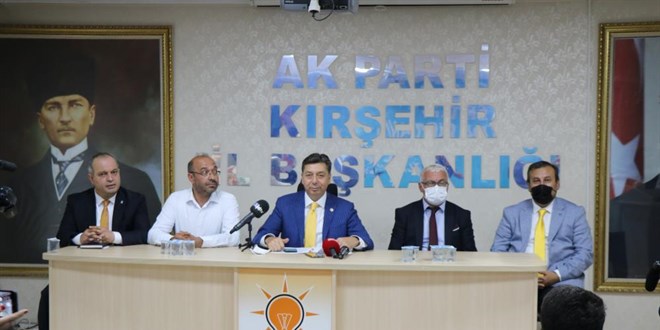 AK Partili vekilden Belediye başkanına 'hakaret' davası