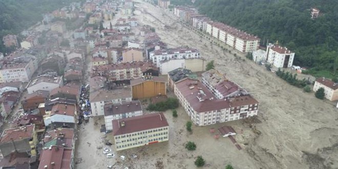 Sel felaketinde can kaybı 17'ye yükseldi