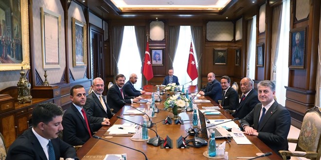 Cumhurbaşkanı Erdoğan, TOGG Yönetim Kurulu üyelerini kabul etti