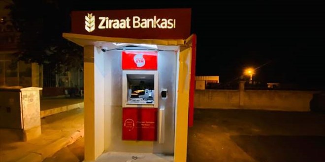 Aksaray'da ATM'ye forkliftle saldırı anı güvenlik kamerasında