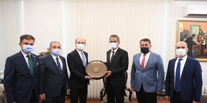 Türk Eğitim-Sen: Yüz yüze eğitim 6 Eylül'de başlatılmalı
