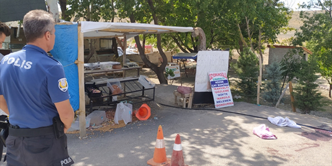'Çay soğuk' diye semaveri deviren kadın müşteriyi öldürdü