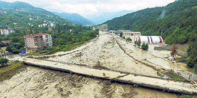 Uzmanlar felaketin sebebini açıkladı: Ezine denize çıkamadı