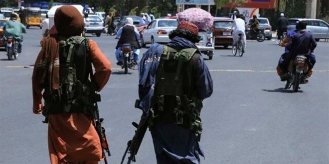 Taliban başkent Kabil'e girdi: Afganistan'da yönetim değişiyor