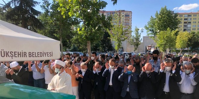 AK Parti'li Mehmet Özhaseki'nin acı günü