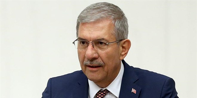 Sağlık Eski Bakanı Ahmet Demircan'dan 'aşı' çağırısı