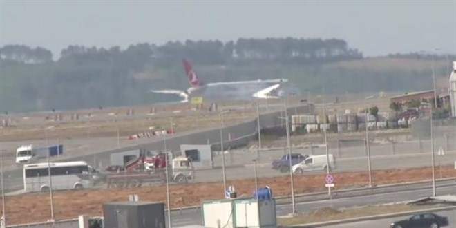 Kabil'deki Türkler THY uçağıyla tahliye edildi