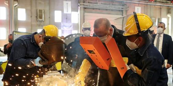 'Yapamazsın' dedikleri mesleğinde Erdoğan ile kaynak yaptı