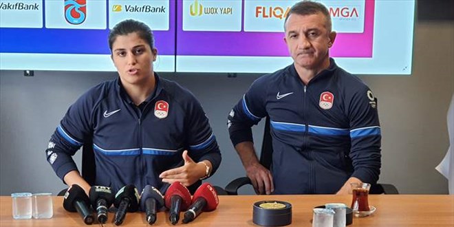 Busenaz Sürmeneli: Bir hayal uğruna 13 senemi verdim