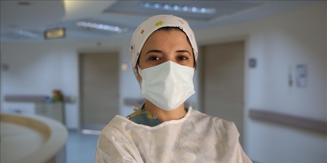 Sağlıkçılar aşı olmayan hastaların pişmanlığına tanıklık ediyor