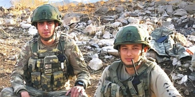 ehidin son szleri:  'Vakit dar Ahmet. Davet var arta iftara'