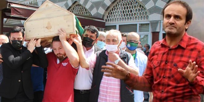 Cimilli İbo'nun cenaze töreninde tepki çeken görüntü!