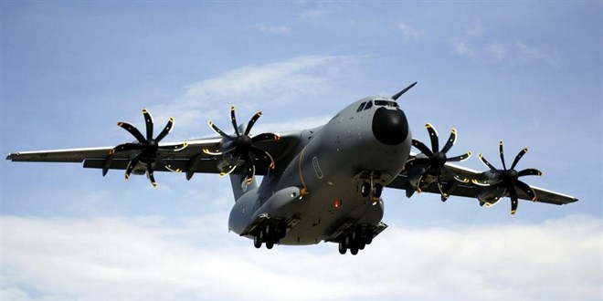 200'ü aşkın Türk vatandaşı için 'uçan kale' ile tahliye operasyonu