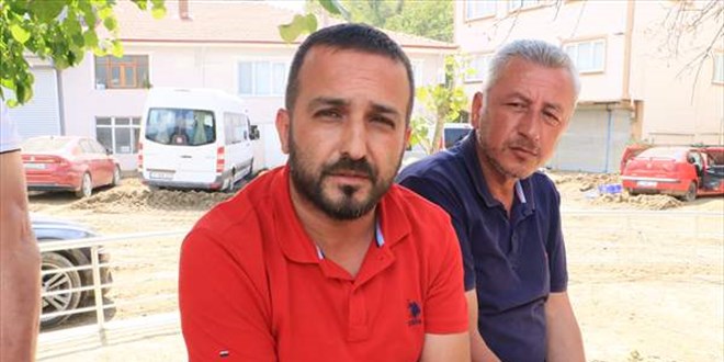 Sel sular�na kap�lmadan �nce o�luyla telefonda helalle�mi�