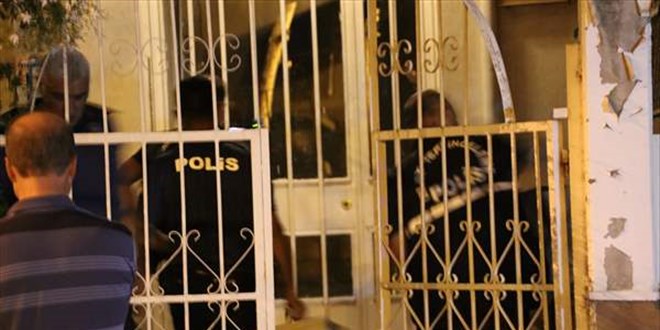 İzmir'de oğlu ile tartıştıktan sonra fenalaştığı iddia edilen kadın öldü