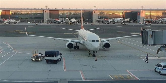 160 Türk vatandaşı daha Kabil'den tahliye edildi
