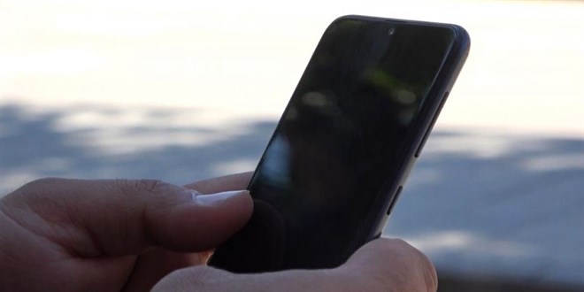 Telefonuna gelen mesajla 17 bin lira dolandırıldığını anladı