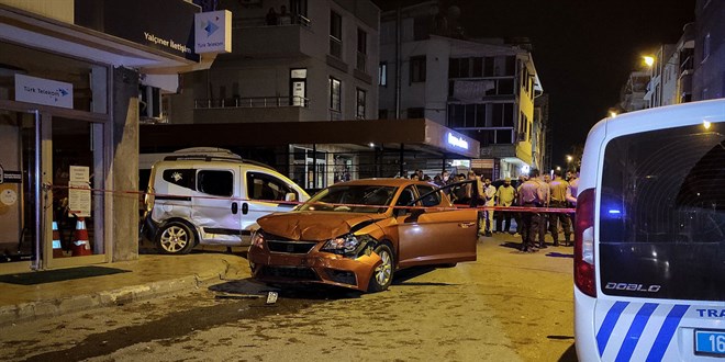 Dükkanın önünde otururken feci şekilde can verdi